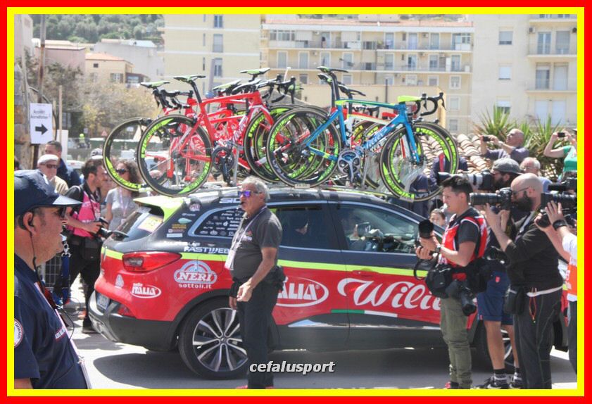 170509 GirodItalia01 116_tn.jpg
